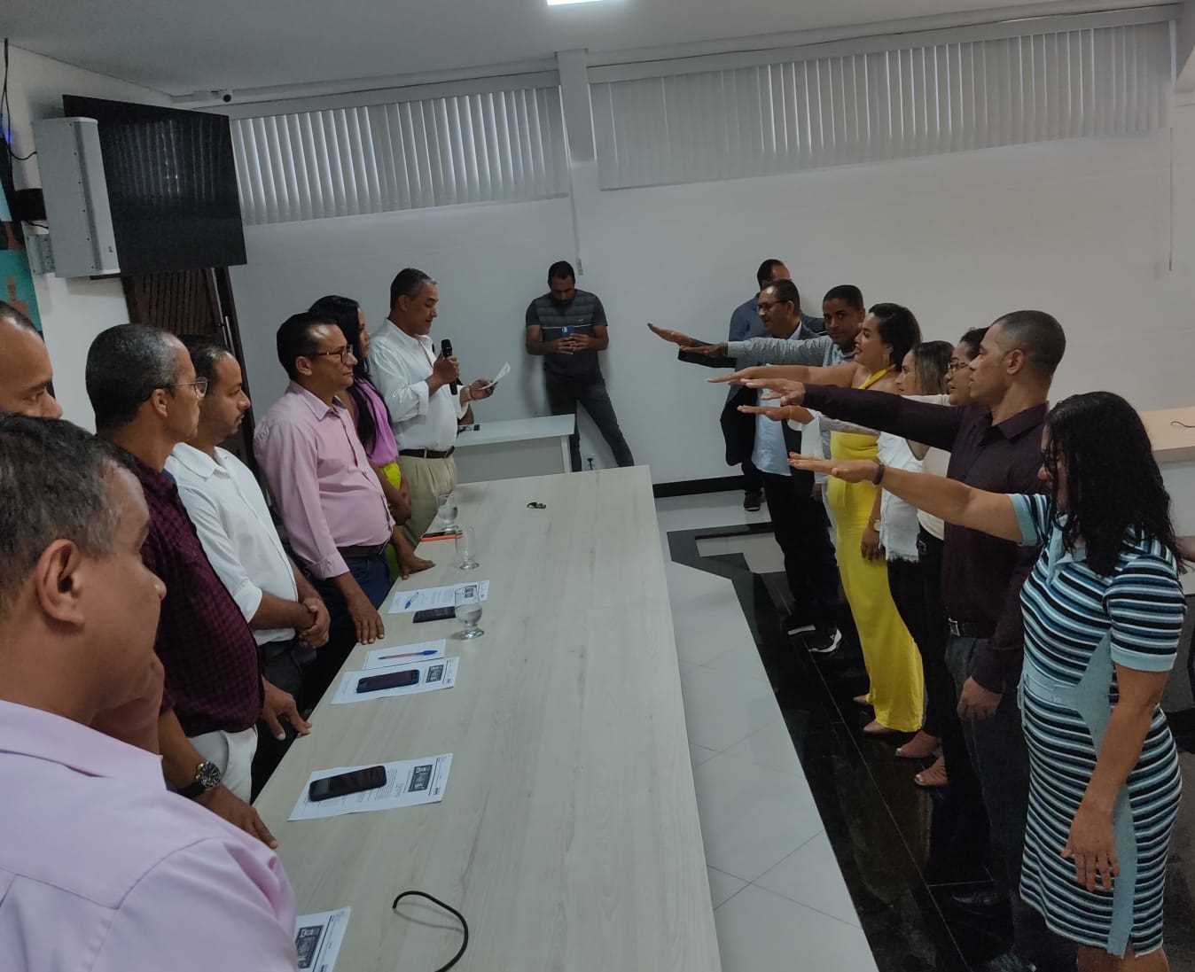 Camacã: Prefeito Paulo do Gás dá posse aos novos Conselheiros tutelares